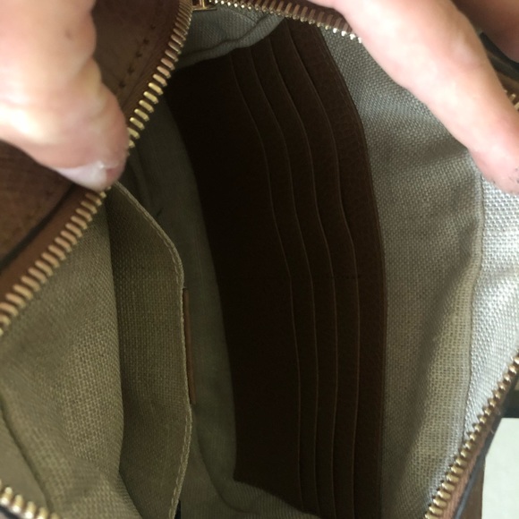 Gucci Bree Crossbody and Wallet - Picture 5 of 11